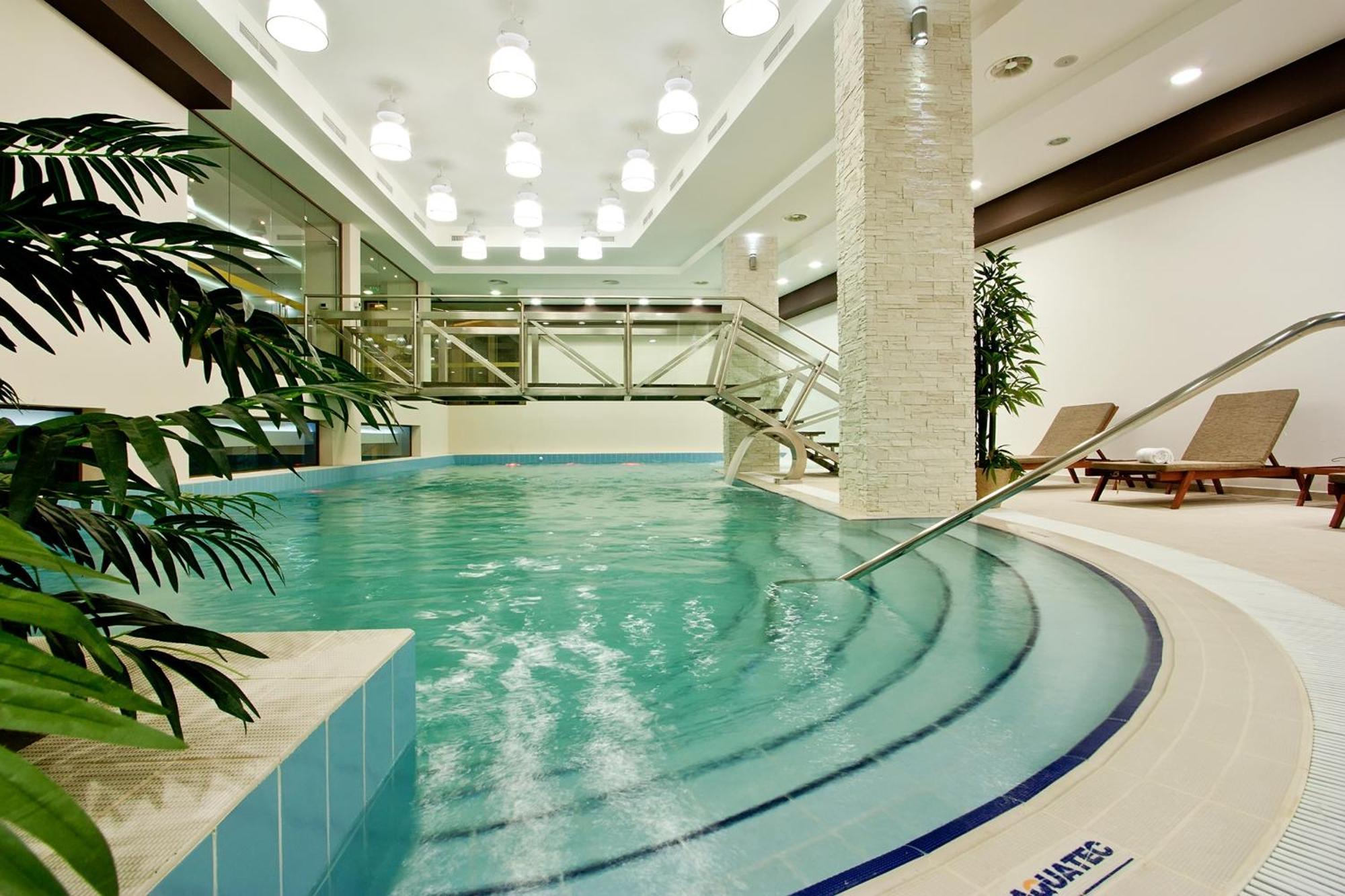 EARTH & PEOPLE HOTEL & SPA - FREE PARKING СОФИЯ 4* (Болгария) - от 7546 RUB  | NOCHI